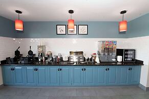 Country Inn & Suites by Radisson, Harrisburg - Hershey West, PA