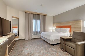 Candlewood Suites Milwaukee Airport by IHG