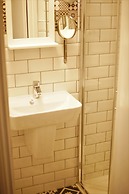 Plaza Hotel Hammersmith