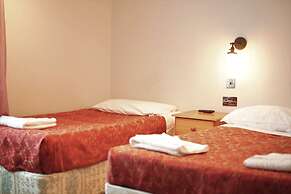 Plaza Hotel Hammersmith