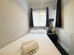Plaza Hotel Hammersmith