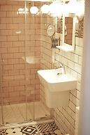 Plaza Hotel Hammersmith