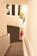 Plaza Hotel Hammersmith