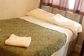 Plaza Hotel Hammersmith