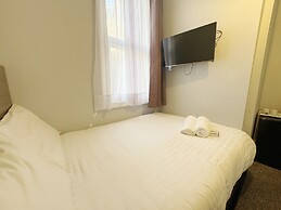 Plaza Hotel Hammersmith
