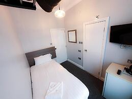 Plaza Hotel Hammersmith