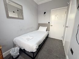 Plaza Hotel Hammersmith