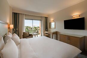 Radisson Blu Resort & Spa, Cesme