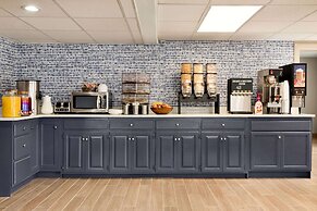 AmericInn by Wyndham Branson & Conference Center