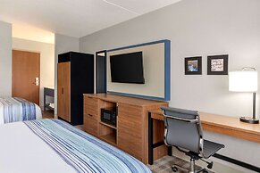 AmericInn by Wyndham Branson & Conference Center