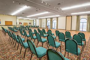 AmericInn by Wyndham Branson & Conference Center