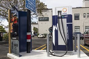 Quest Napier Serviced Apartment