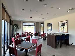 Comfort Suites Jackson-Cape Girardeau