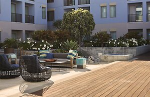 Kimpton Shorebreak Huntington Beach Resort by IHG