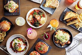 Kimpton Shorebreak Huntington Beach Resort by IHG