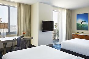 Kimpton Shorebreak Huntington Beach Resort by IHG