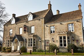 The Royal George Birdlip by Greene King Inns