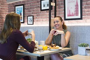 Courtyard by Marriott Toulouse Airport