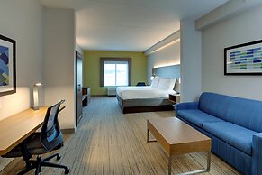 Holiday Inn Express Hotel and Suites Nashville-Opryland by IHG