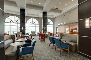 Holiday Inn Express Hotel and Suites Nashville-Opryland by IHG