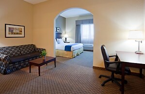 Holiday Inn Express Hotel and Suites Mankato East by IHG