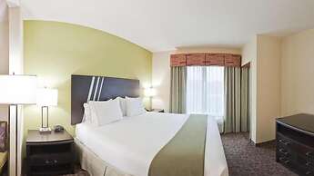Holiday Inn Express & Suites Clemson by IHG