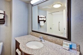 Hampton Inn & Suites Cape Cod-West Yarmouth