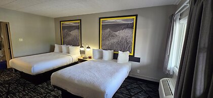 Super 8 by Wyndham Traverse City