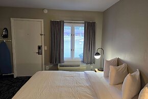 Super 8 by Wyndham Traverse City