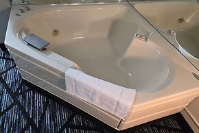 Super 8 by Wyndham Traverse City