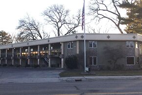 Super 8 by Wyndham Traverse City