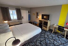 Super 8 by Wyndham Traverse City