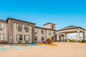 Red Roof Inn & Suites Lake Charles