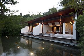 Villa Zolitude Resort & Spa