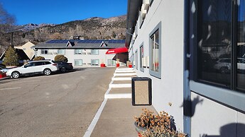 Adventure Inn - Glenwood Springs