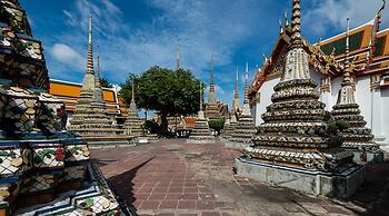 Chatrium Hotel Riverside Bangkok