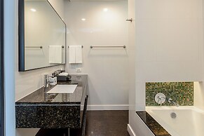 Chatrium Hotel Riverside Bangkok