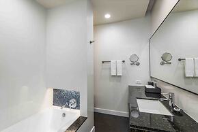 Chatrium Hotel Riverside Bangkok