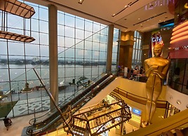 Chatrium Hotel Riverside Bangkok