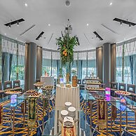 Chatrium Hotel Riverside Bangkok