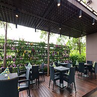 Chatrium Hotel Riverside Bangkok