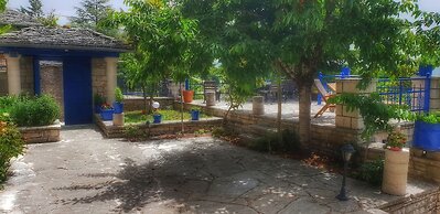 Zarkada Archontiko Hotel