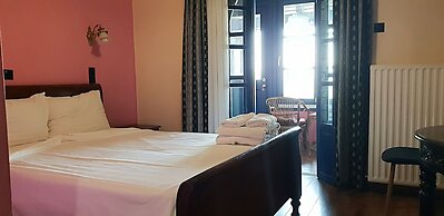 Zarkada Archontiko Hotel