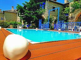 Zarkada Archontiko Hotel