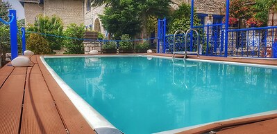 Zarkada Archontiko Hotel