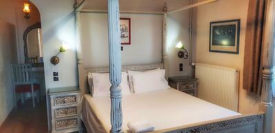 Zarkada Archontiko Hotel