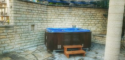 Zarkada Archontiko Hotel