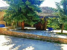 Zarkada Archontiko Hotel