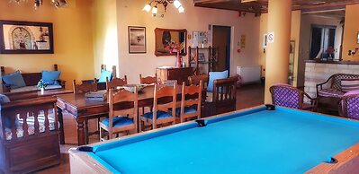 Zarkada Archontiko Hotel