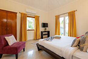 Aguada Anchorage - The Villa Resort